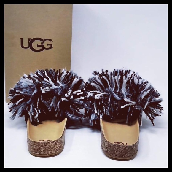 UGG Cindy Open Back Slip On Sandals Black & White - Picture 4 of 7